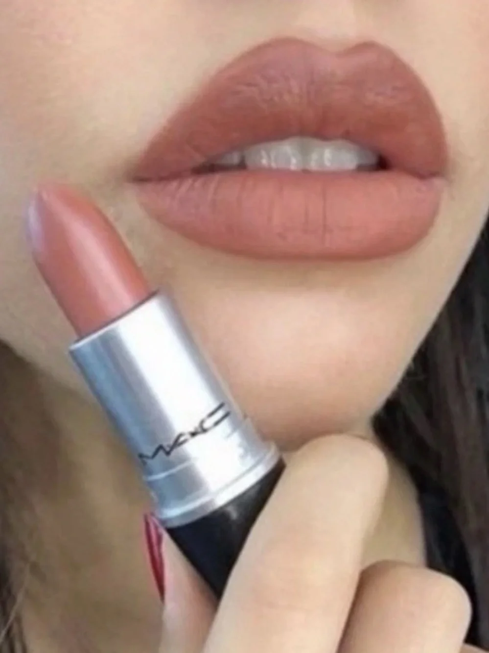 MAC Cosmetics VELVET TEDDY Matte Lipstick